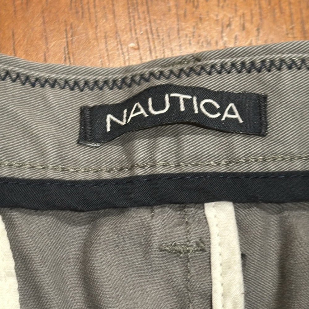 Mens Nautica straight leg dress chinos. Gray, 32 x 32. Great condition - Picture 2 of 4